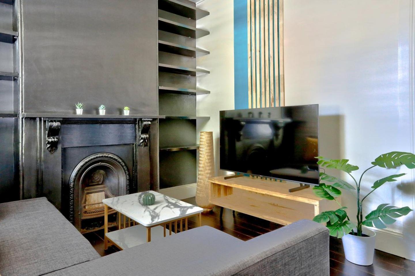 Unique 2 Bedroom House Pyrmont 2 E-Bikes Included سيدني المظهر الخارجي الصورة